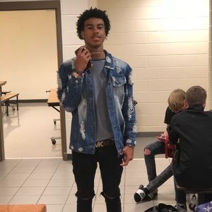 Meet your Posher, Jaylen